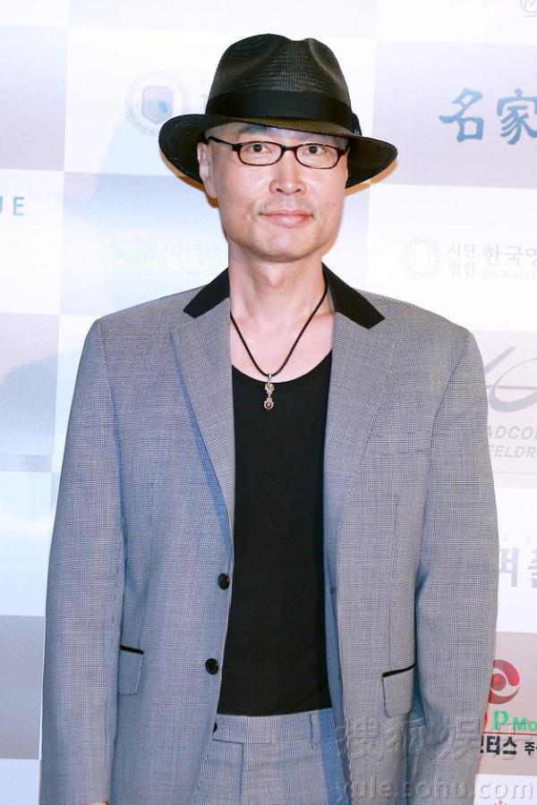 韩国影视男明星，璀璨星光下的无限魅力