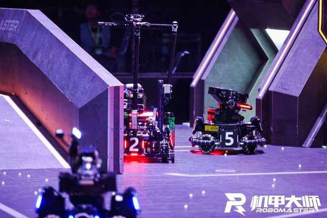 最新科技产品介绍，机甲大师系列全新升级产品亮相